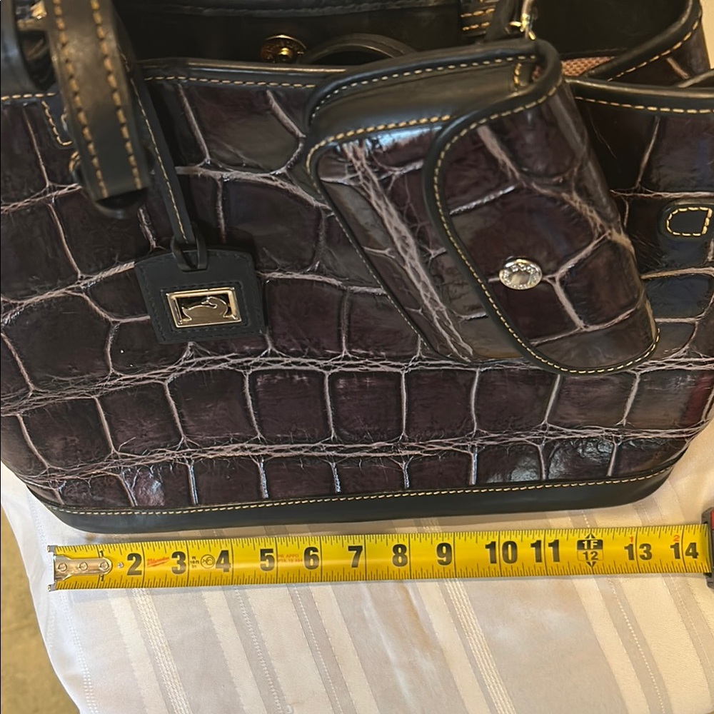 ‼️LAST CHANCE‼️ 🎈Back to consignment shop 9/30/25🎈D&B Croc Eggplant Bag w/Pouch - Picture 11 of 15